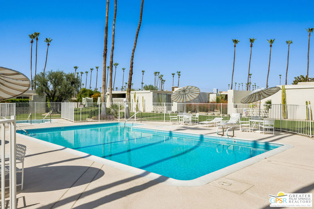 Sandcliff - Residential