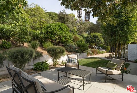 Tiny photo for 1144 Portesuello Avenue, Santa Barbara, CA 93105 (MLS # 26654051)