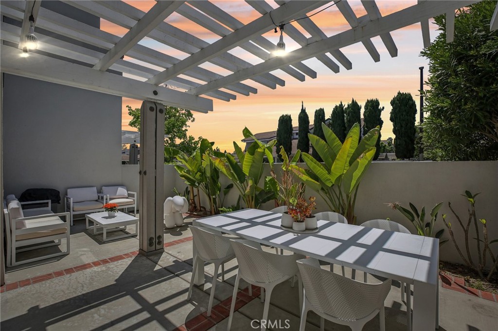 Lakeshore (LS) - Residential