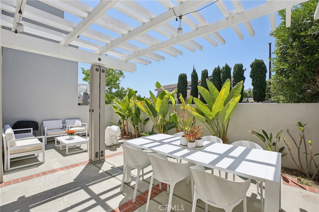 Lakeshore (LS) - Residential