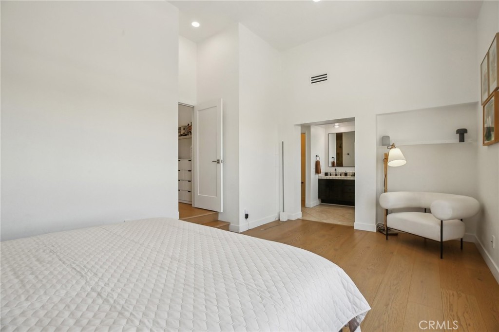 Lakeshore (LS) - Residential