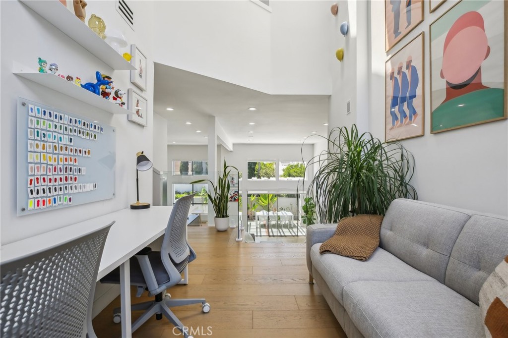 Lakeshore (LS) - Residential