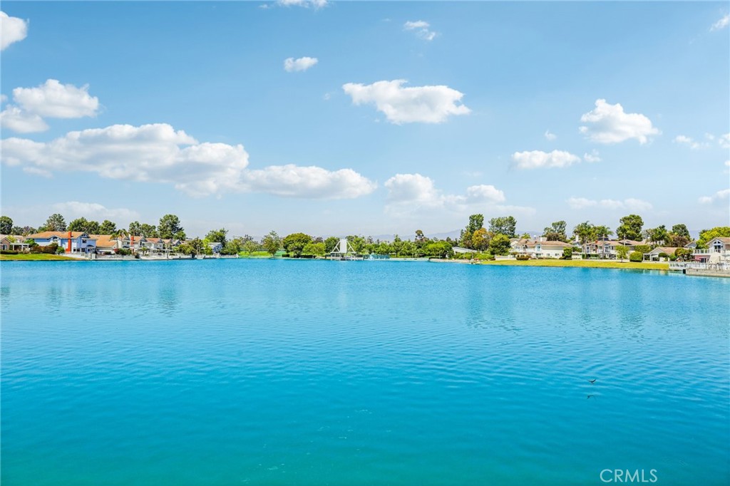 Lakeshore (LS) - Residential