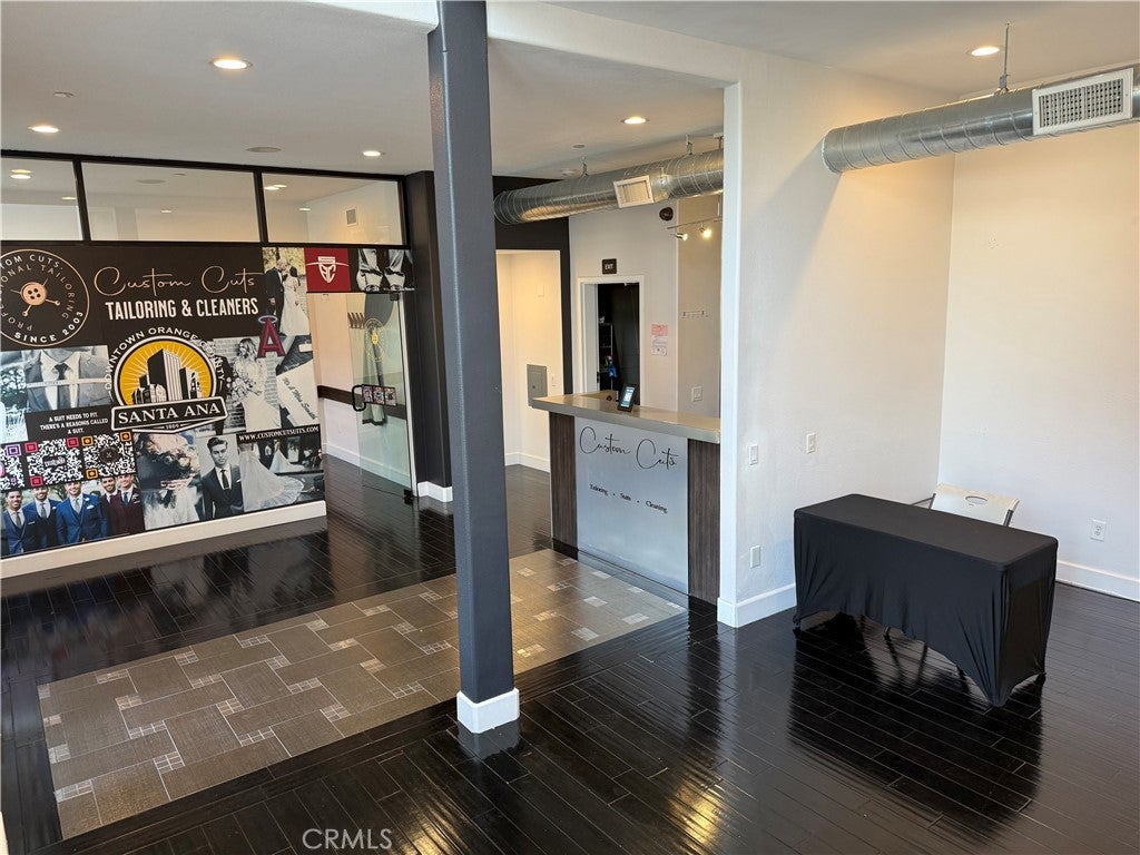 190 W 3rd Street