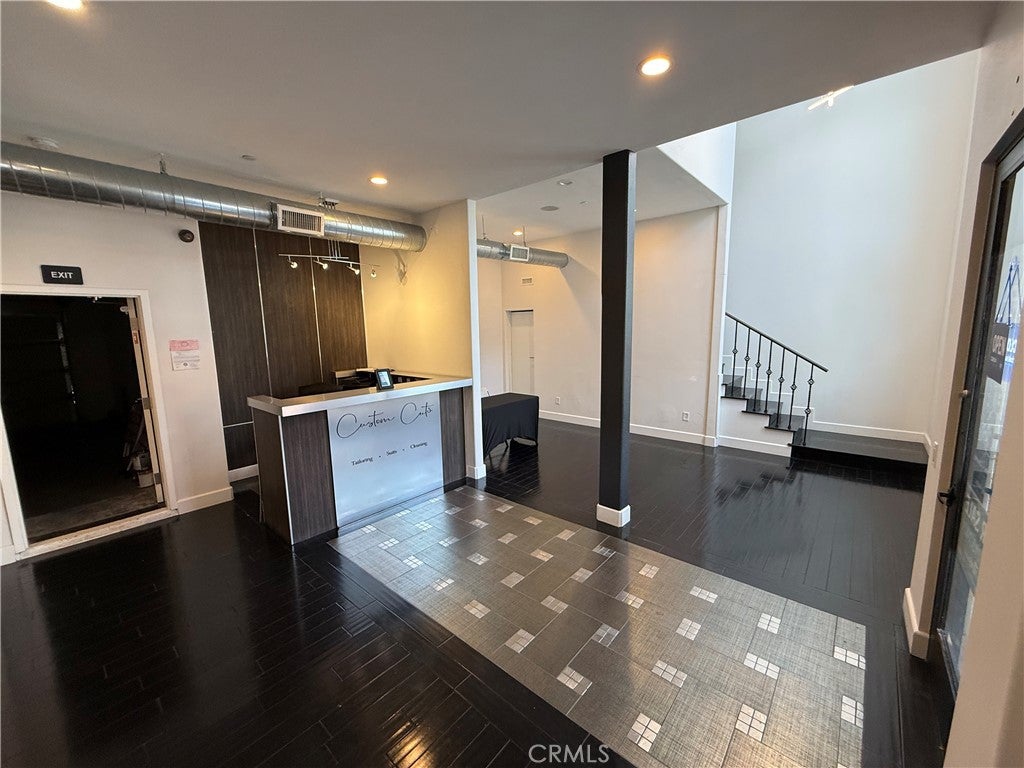 190 W 3rd Street