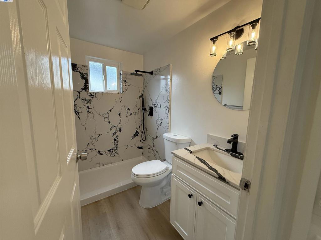 CHABOT GARDENS - Residential