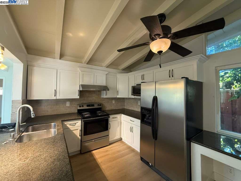 CHABOT GARDENS - Residential