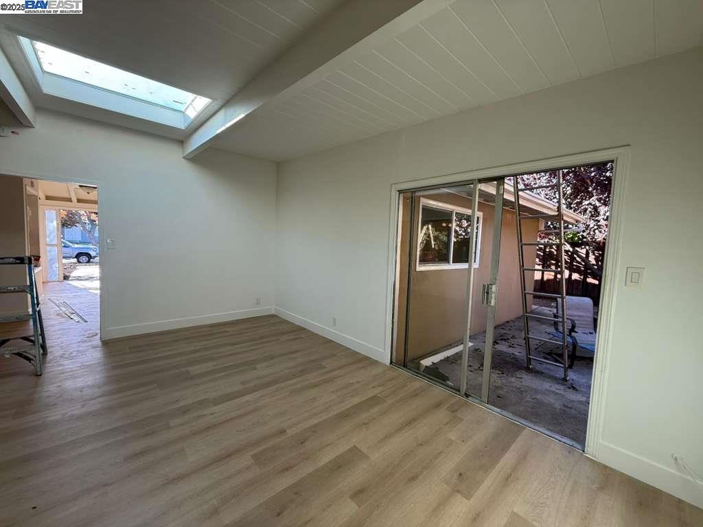 CHABOT GARDENS - Residential