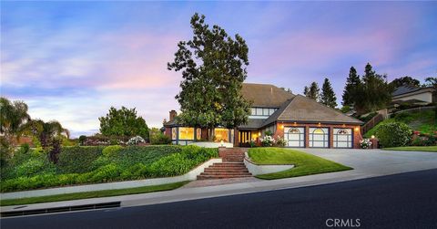 Photo of 29302 Laro Drive, Agoura Hills, CA 91301 (MLS # SR25124921) Photo of 29302 Laro Drive, Agoura Hills, CA 91301 (MLS # SR25124921)