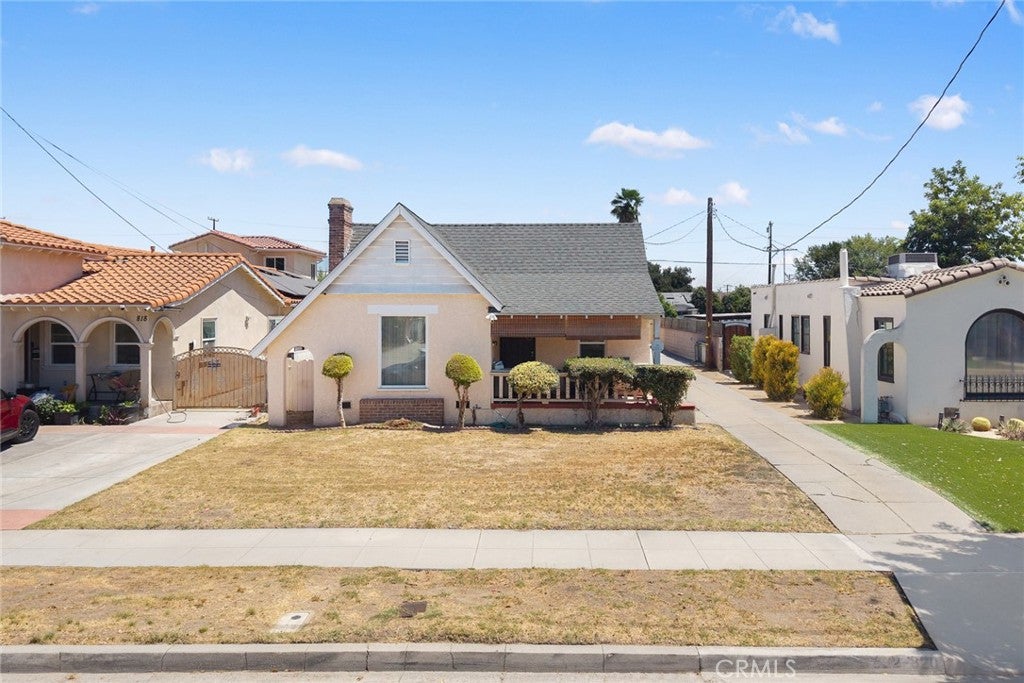 820 S 7th Street