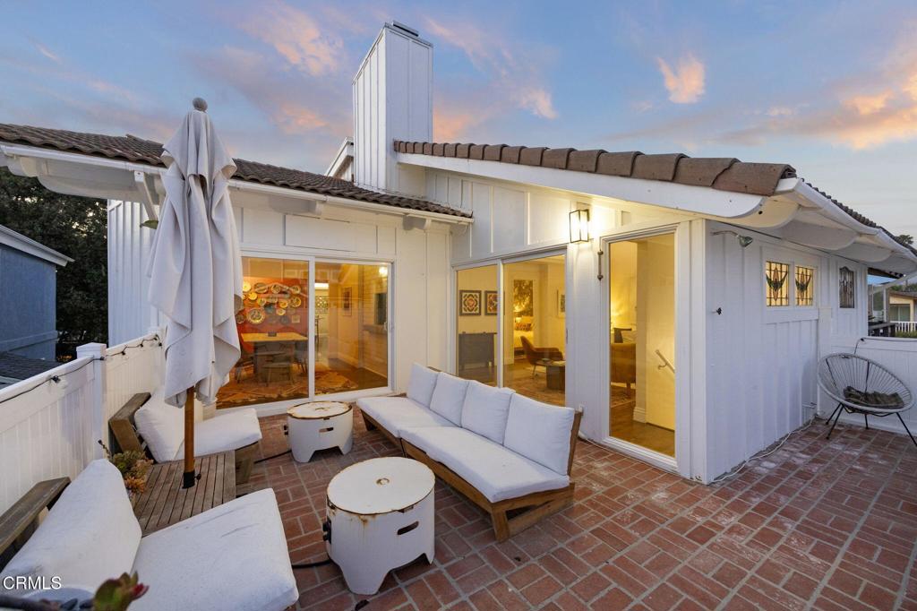 Pierpont/Ocean Front - 0276 - Residential Lease