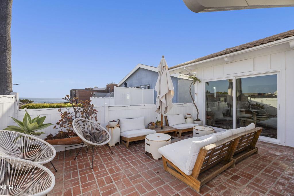 Pierpont/Ocean Front - 0276 - Residential Lease