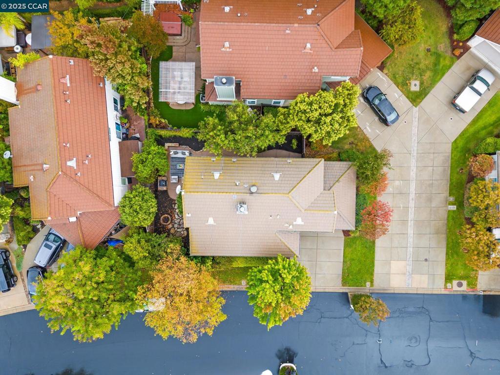 OAKHURST C C - Residential