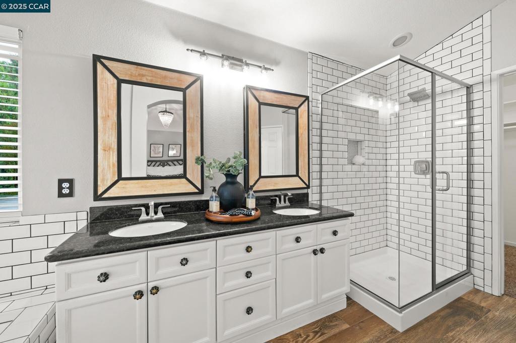 OAKHURST C C - Residential