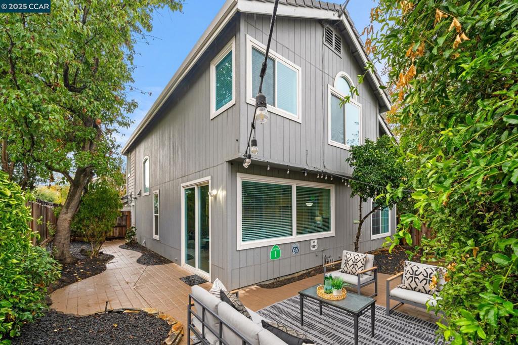 OAKHURST C C - Residential