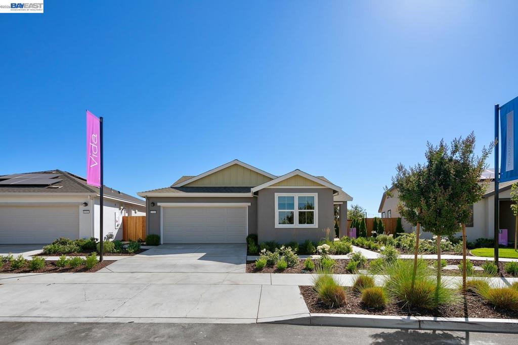 1049 Briar Court