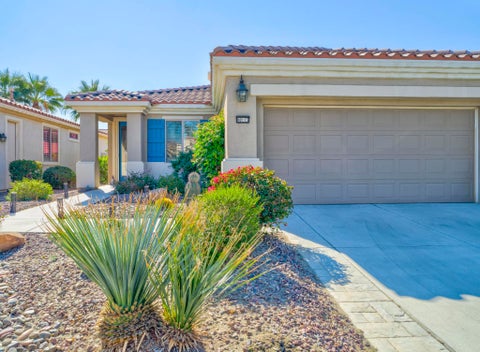 Photo of 80113 Avenida Linda Vista, Indio, CA 92203 (MLS # 219153116DA)