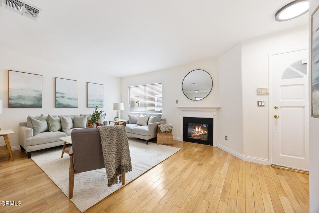49 N Parkwood Avenue 10