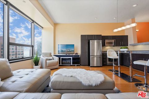 Photo of 1100 Wilshire Boulevard #3009, Los Angeles, CA 90017 (MLS # 25604761)