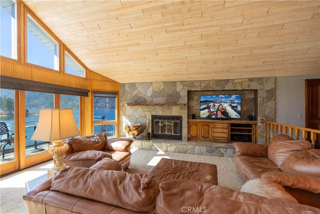 599 Cove Drive