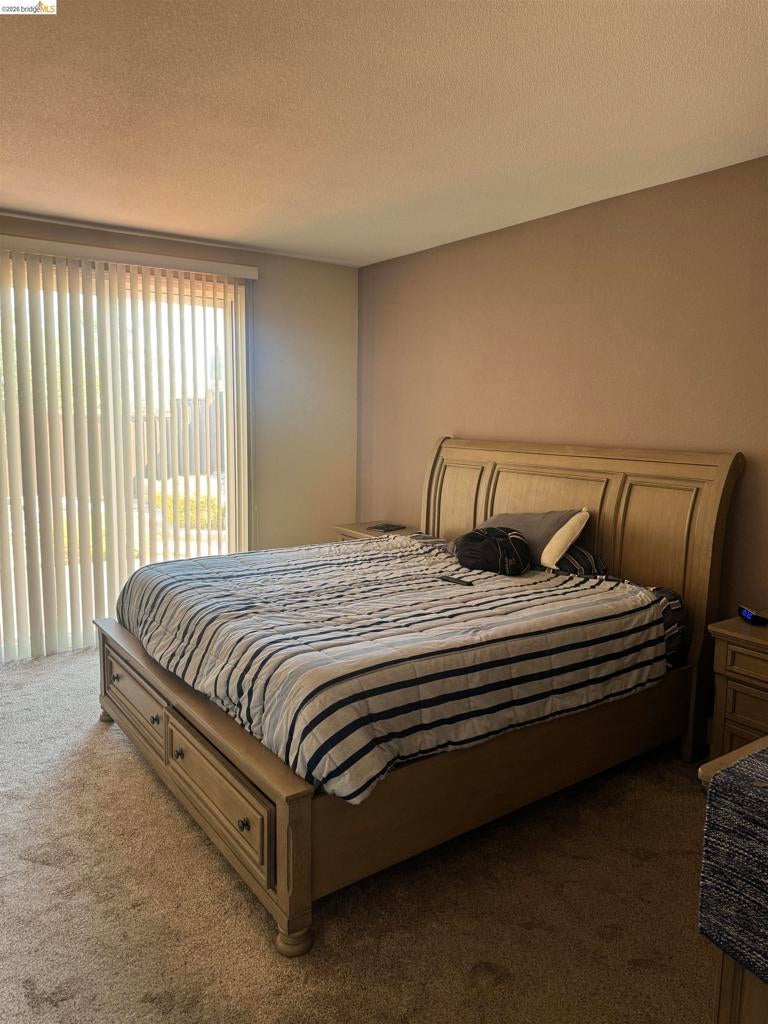 2385 Fieldgate Dr