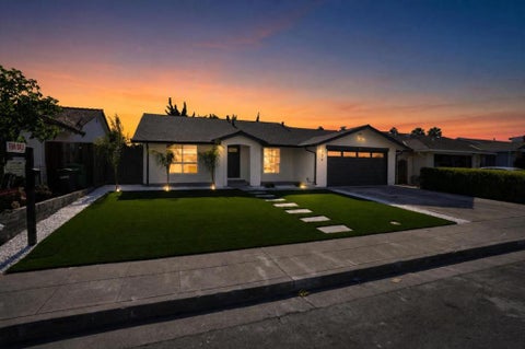 Photo of 3736 Eastwood Circle, Santa Clara, CA 95054 (MLS # ML82058571)