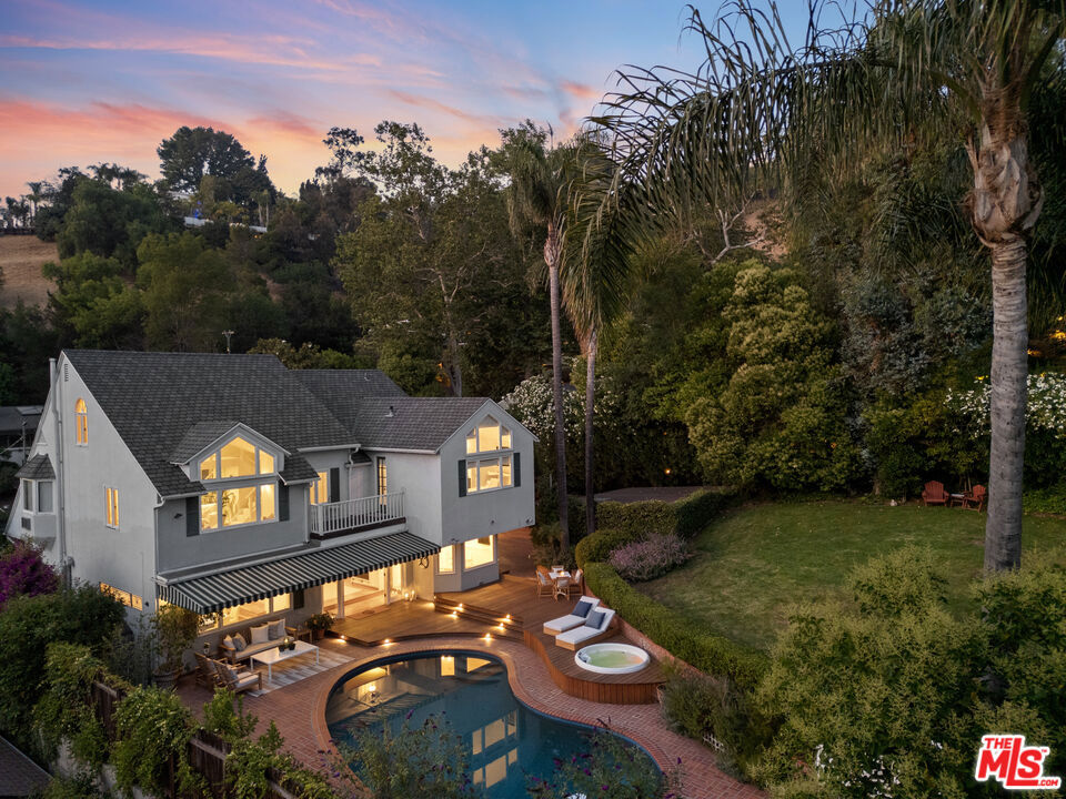 11818 Laurel Hills Road