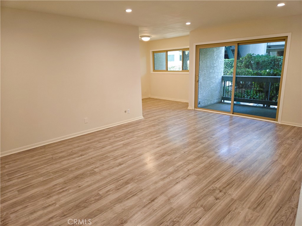 4734 Park Granada 238
