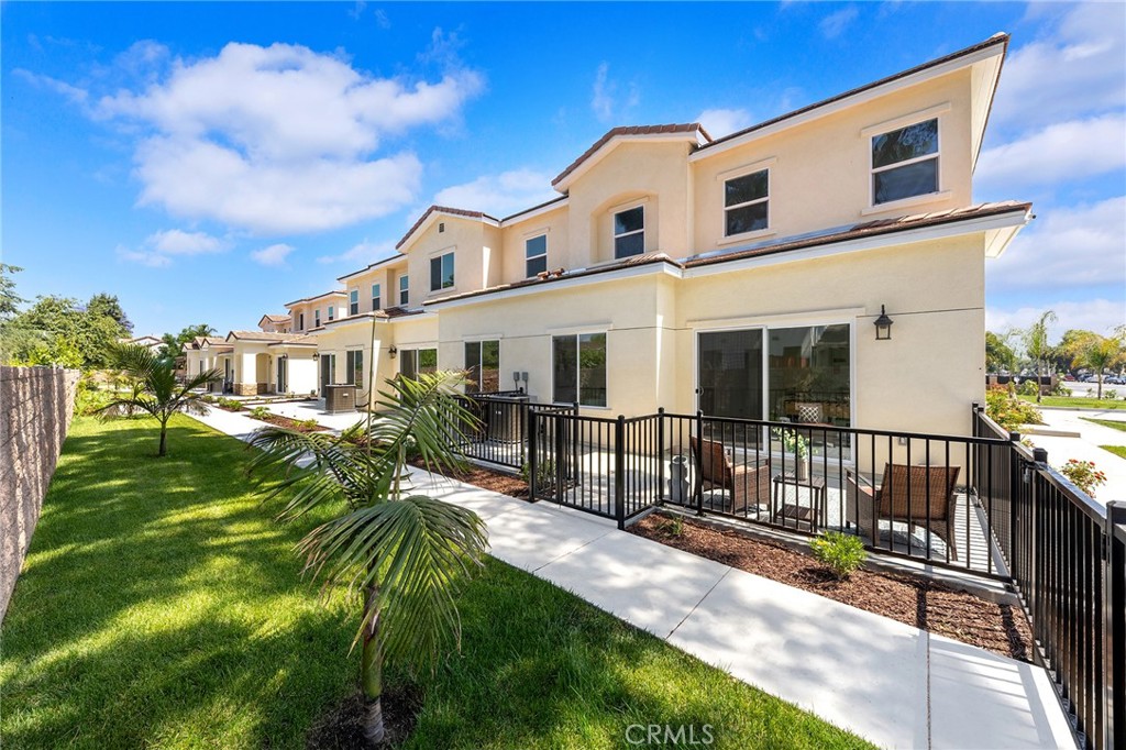 Welcome Home to Caspian Villas! Modern Living Meets Natural Beauty — 14 New Homes Across from iconic Washington Park!
Discover a brand-new collection of thoughtfully crafted homes offering 3 bedrooms + Loft, 2.5 bathrooms, beautifully designed living space. Located directly across from the iconic Washington Park, this limited community blends modern comfort with timeless charm.
Step inside to an open, sun-filled layout with expansive living areas and oversized windows that bathe every room in natural light. The heart of the home is a designer kitchen featuring sleek finishes, ideal for cooking, gathering, and creating memories. Upstairs, all three bedrooms provide privacy and peace, including a luxurious master suite—your personal retreat with elegant touches and a spacious layout.
Enjoy practical convenience with an attached 2-car garage and plenty of guest parking. The community is beautifully landscaped, with low HOA fees that ensure easy maintenance and lasting curb appeal.
Best of all, you’re just steps away from Washington Park, known for its open green spaces, swimming pool, sports courts, playground, and year-round events. Top-rated schools, shops, and dining are all within minutes, Super FWY access. Come live the lifestyle you deserve—at Caspian Villas.