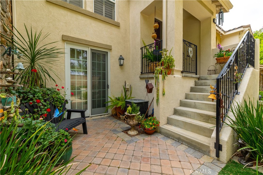 40038 Spring Place Ct