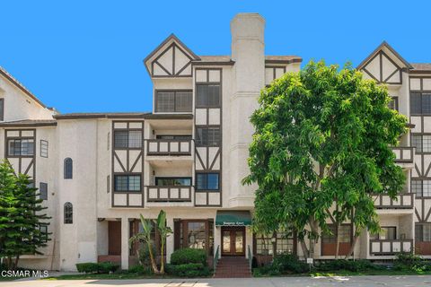 Photo of 17914 Magnolia Boulevard #135, Encino, CA 91316 (MLS # 225005245)