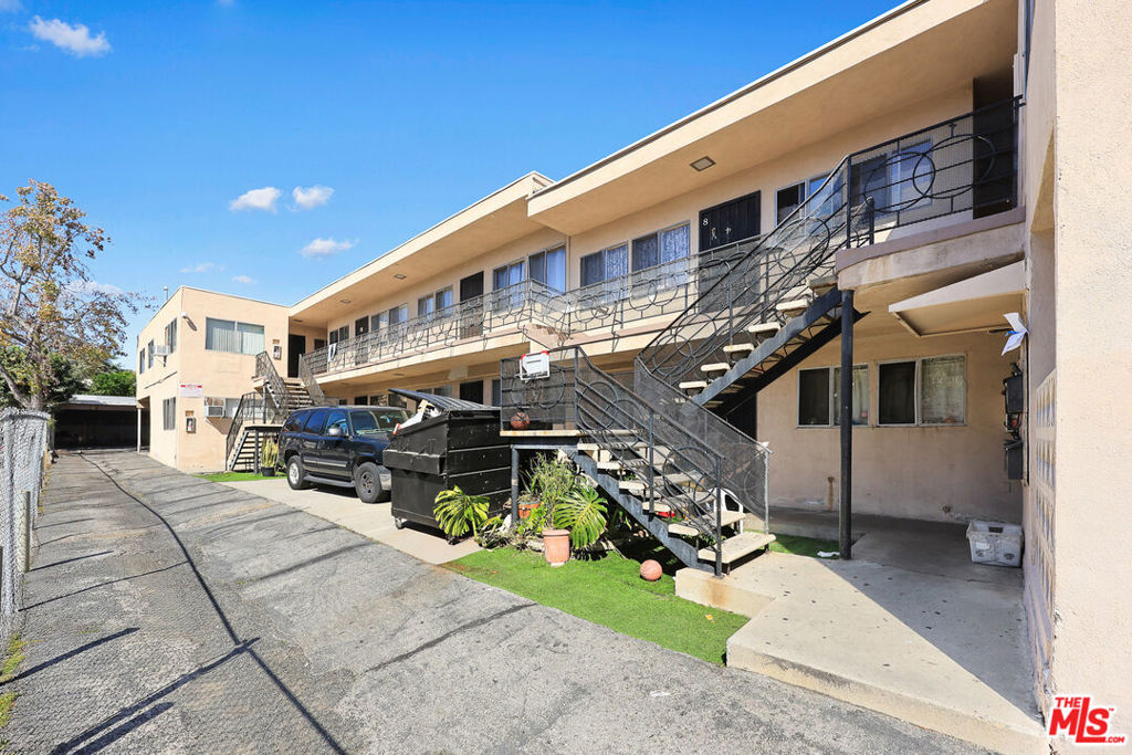 5629 Monte Vista Street