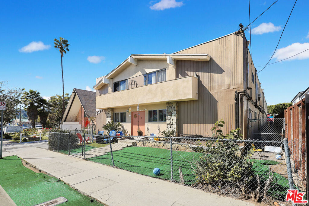 5629 Monte Vista Street