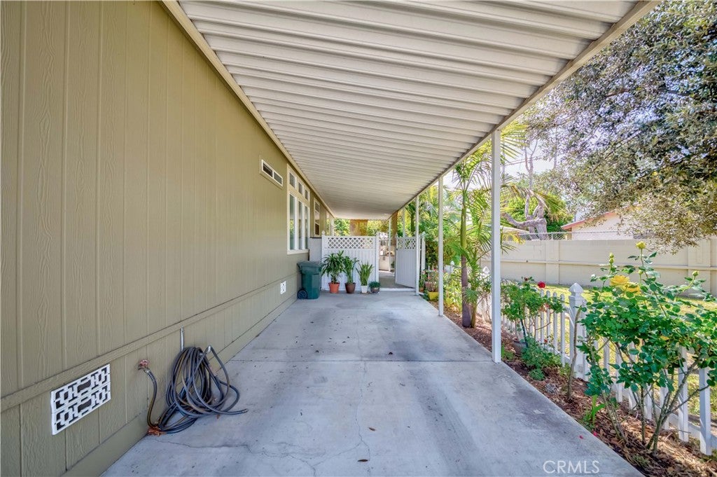 15 Pine Via