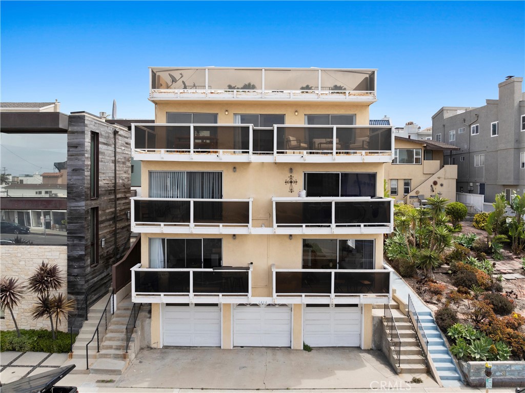 This is your opportunity to own a 6 unit trophy income property with a great unit mix, ocean views, and an unbeatable location in the heart of Hermosa Beach, steps to the pier and Pier Plaza, The Strand, and all of the shops and restaurants downtown Hermosa Beach has to offer! This primely located 6 unit building has an extremely favorable unit mix consisting of one 3 Bedroom/2 bathroom unit, one 2 bedroom/2 bathroom unit, two 2 bedroom/1 bathroom units, and two 1 bedroom/1 bathroom units. All units are in good condition, and come with great balconies where tenants can enjoy outdoor living, picture perfect ocean views, people watching, and the great beachside weather. In addition, there is a huge rooftop, complete with stair access, that comes with amazing unobstructed panoramic ocean views, which could perhaps be utilized as a great common area outdoor space for the tenants. (check with the City) There are also four 1-car garages, and one two-car garage on the property, and all of them are fully enclosed with automatic roll up doors making them perfect for parking or storage. The 4,949 square foot building sits on a large 4,018 square foot lot that is 40' x 100', and runs from Hermosa Avenue all the way to Palm Drive. With its unbeatable location, and great features, this building's apartments are always in very high demand, and rent at a premium. This building is great as it is, but it has a tremendous amount of upside in both rent increases in its current state, as well as with building improvements/value add projects. You can really maximize this building's cash flow, as well as its equity position and market value. Properties like these don't come around very often, so don't miss out. This is your chance to own a trophy investment property, with a ton of upside, a great unit mix, an unbeatable location, and spectacular ocean views!