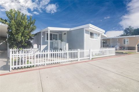 133 S De Soto Tustin CA 92780