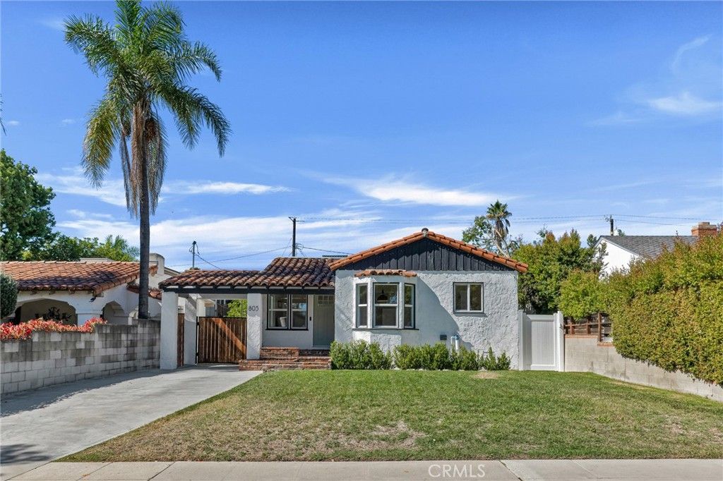 Photo of 805 N Kemp St, Burbank, CA 91505 (MLS # BB25245957)