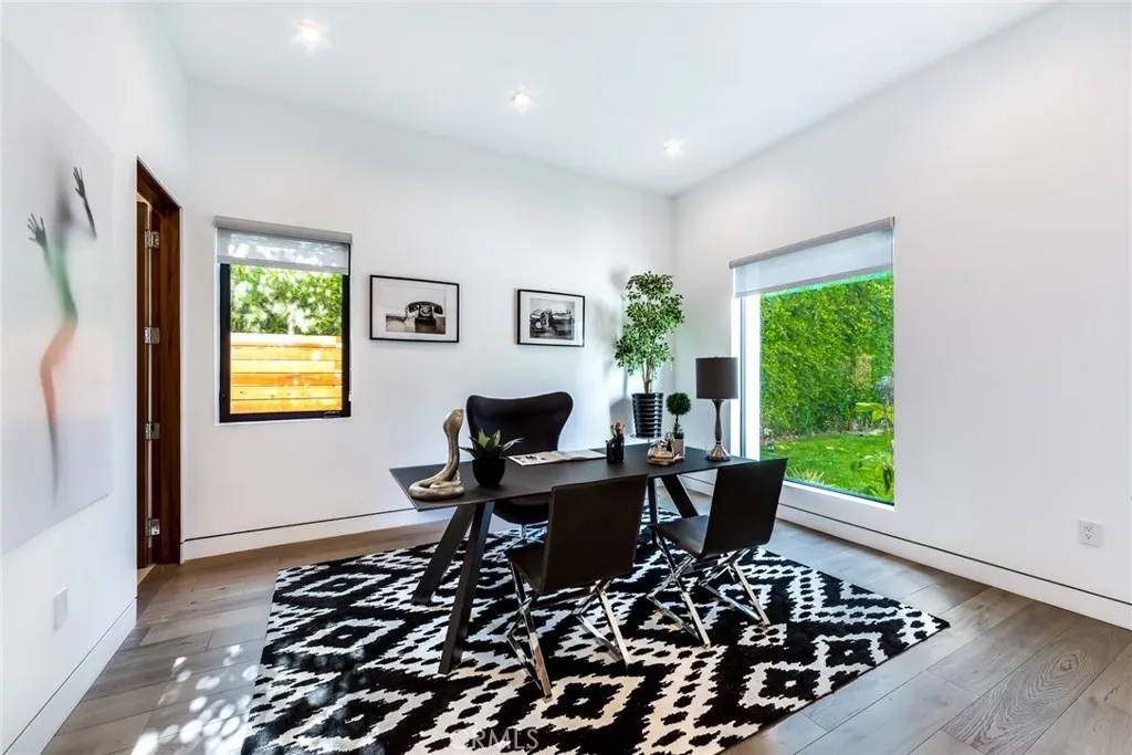 Studio City, California 91604, United States, 5 Bedrooms Bedrooms, ,6 BathroomsBathrooms,Residential,Active,224159