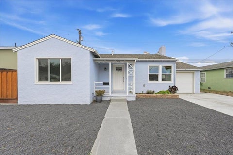 Photo of 716 Circle Court, South San Francisco, CA 94080 (MLS # ML82061630)