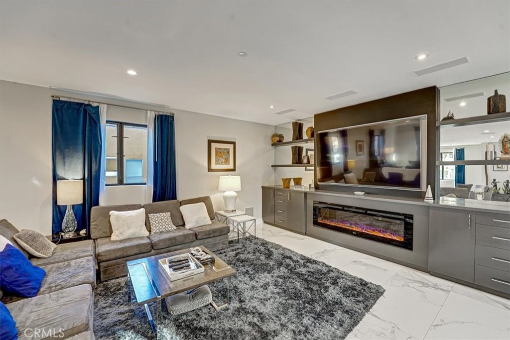 Properties 4 2012 S Curson