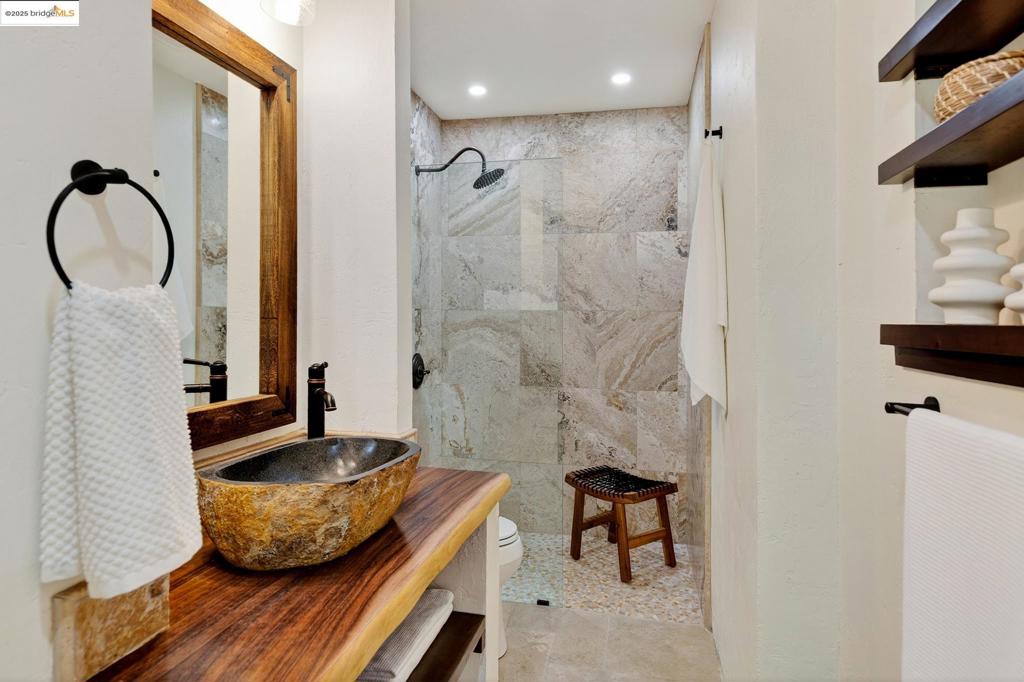 CROCKER HGHLANDS - Residential