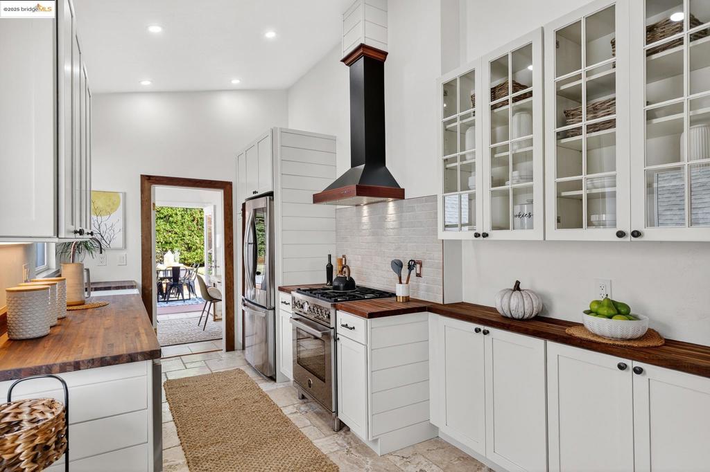 CROCKER HGHLANDS - Residential