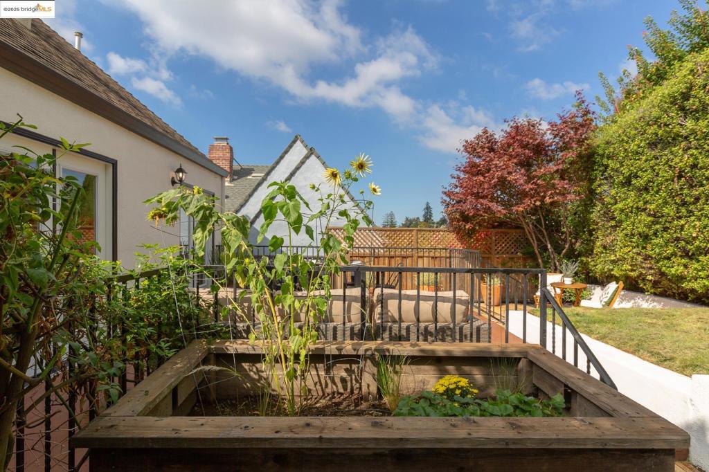 CROCKER HGHLANDS - Residential