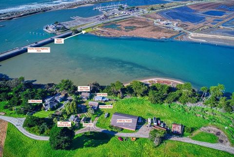 Photo of 7201 Hwy 1, Moss Landing, CA 95039 (MLS # ML82043805)