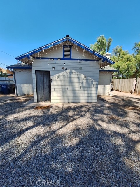 COME AND SEE THIS OPPORTUNITY!! Located in a Nice area of Ramona. Home with 2 bedrooms and 1 bath with a Bonus Room. Perfect for the First Time Buyers and or Investors . Property is located Near to Commercial Area, Church. Property needs repairs/TLC Buyers agent to do their own due diligence.