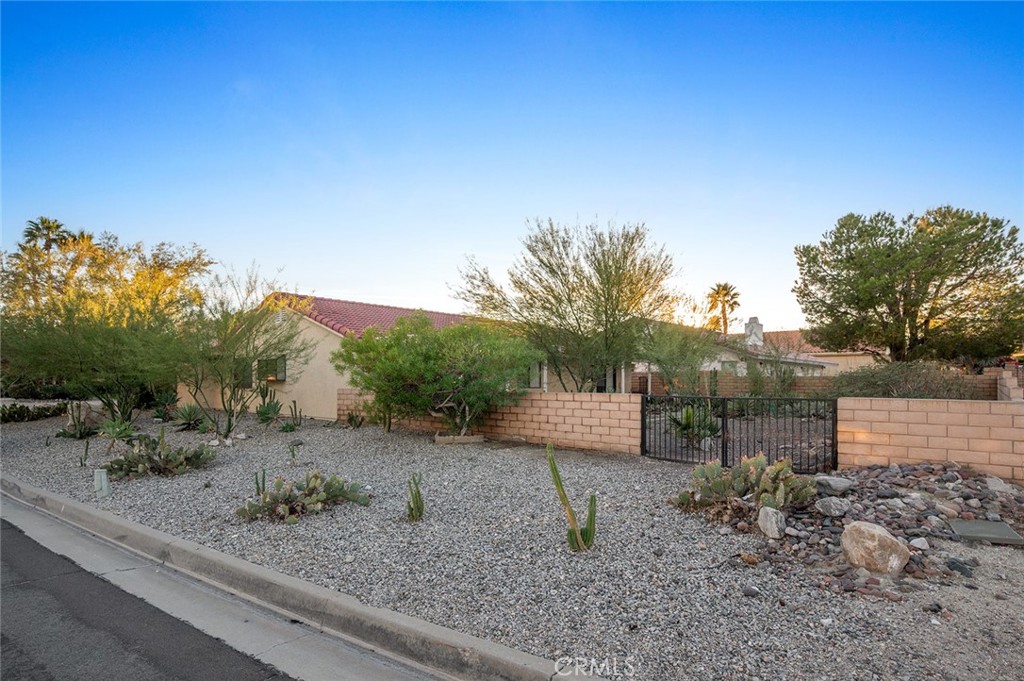 Mission Lakes (34101) - Residential