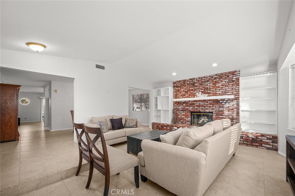 Mission Lakes (34101) - Residential