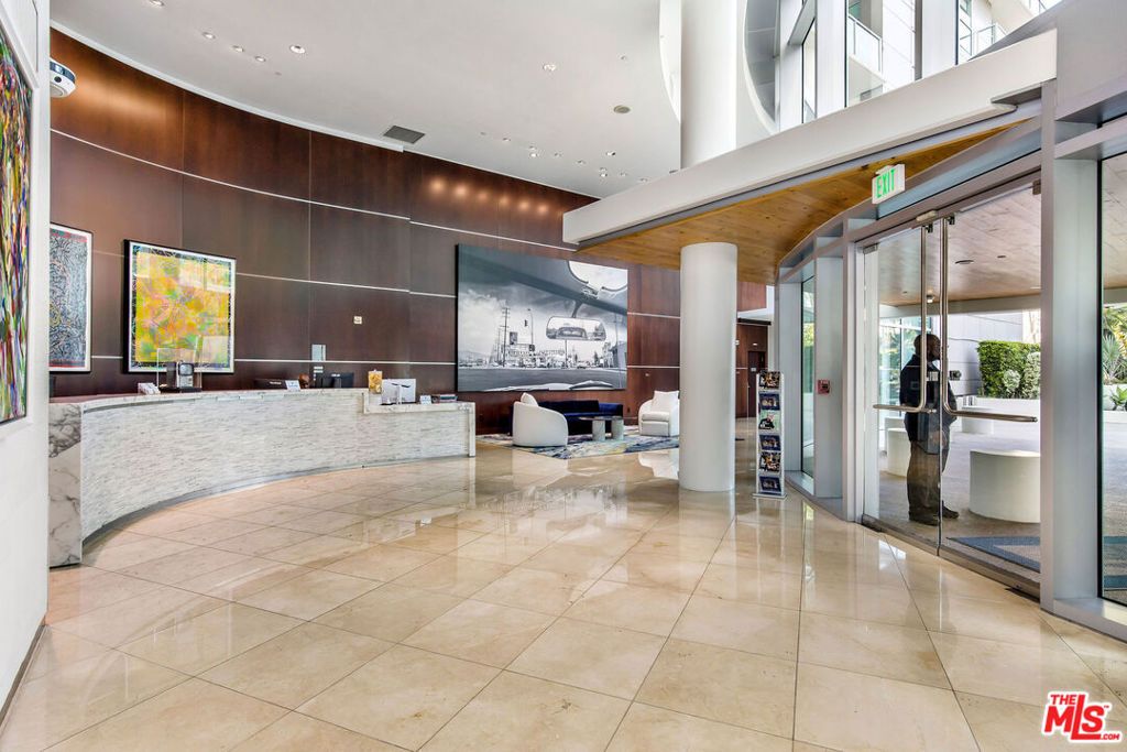 Photo of 13700 Marina Pointe Drive #PH 1903, Marina Del Rey, CA 90292 (MLS # 25593127)