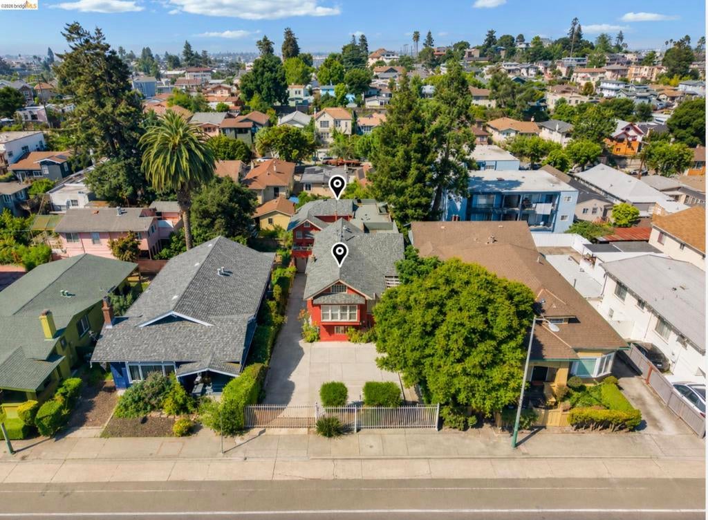 1251 Macarthur Blvd