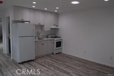 MLS: OC26218861